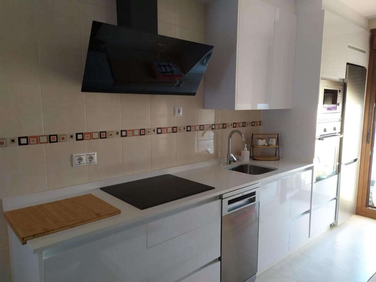 Ferienwohnung Atico A 3 Km De Sanxenxo Con Piscina Y Garaje Exterior foto
